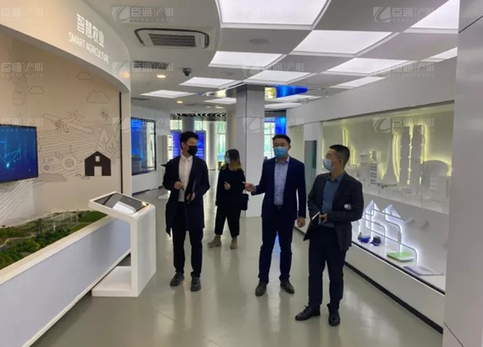 天健湖大數(shù)據(jù)產(chǎn)業(yè)園“大數(shù)據(jù)營(yíng)銷”實(shí)操共創(chuàng)會(huì)成功舉辦 天健湖大數(shù)據(jù)產(chǎn)業(yè)園“大數(shù)據(jù)營(yíng)銷”實(shí)操共創(chuàng)會(huì)成功舉辦